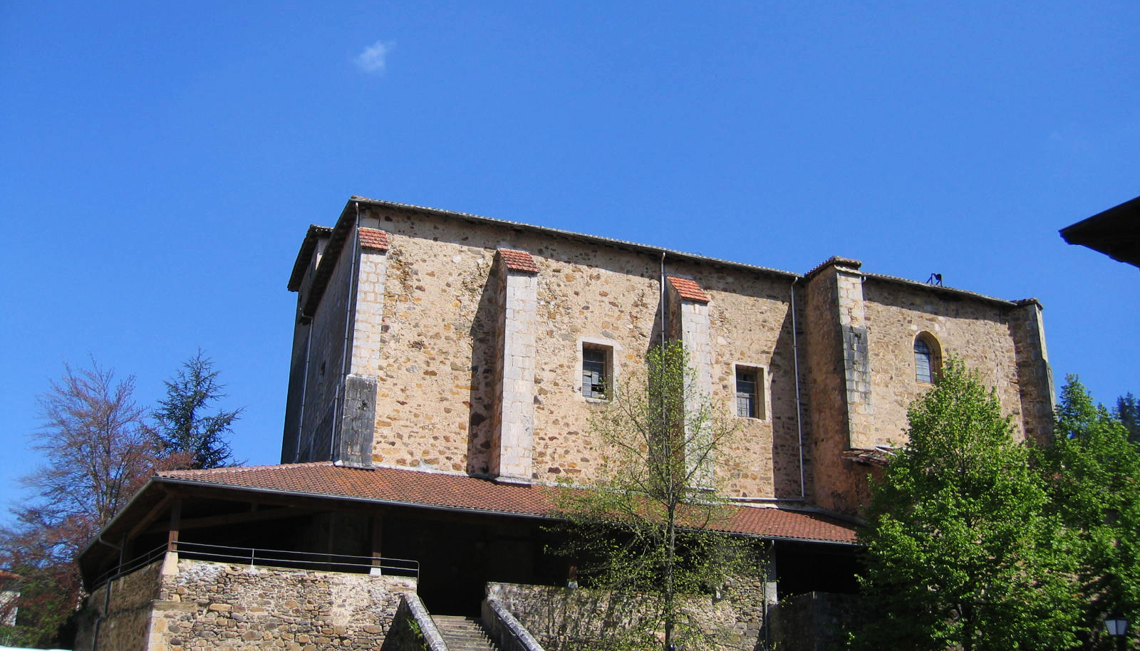 San Andrés Apóstol church